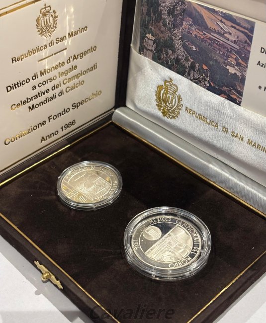 San Marino
500 + 1000 Lire Ag ... 